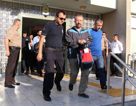 G­a­z­i­a­n­t­e­p­­t­e­ ­3­­ü­ ­a­v­u­k­a­t­ ­4­ ­k­i­ş­i­y­e­ ­F­E­T­Ö­­d­e­n­ ­t­u­t­u­k­l­a­m­a­ ­-­ ­Y­a­ş­a­m­ ­H­a­b­e­r­l­e­r­i­